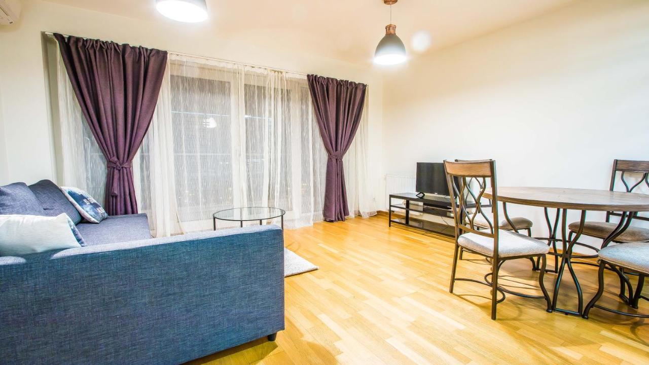 Luxury Mall Area Apartament Bucureşti