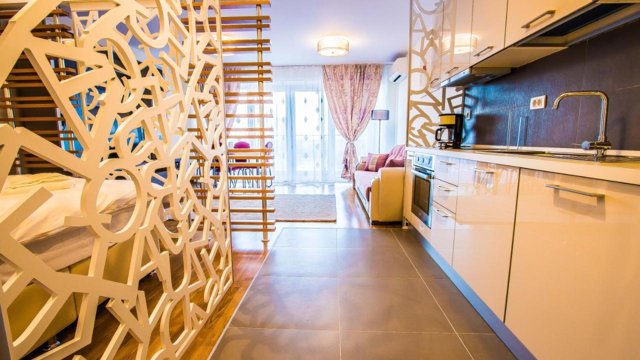 Luxury Mall Area Appartamento