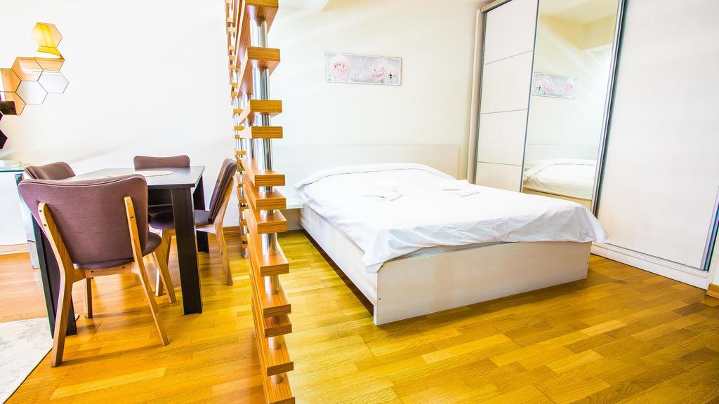 Luxury Mall Area Apartament *