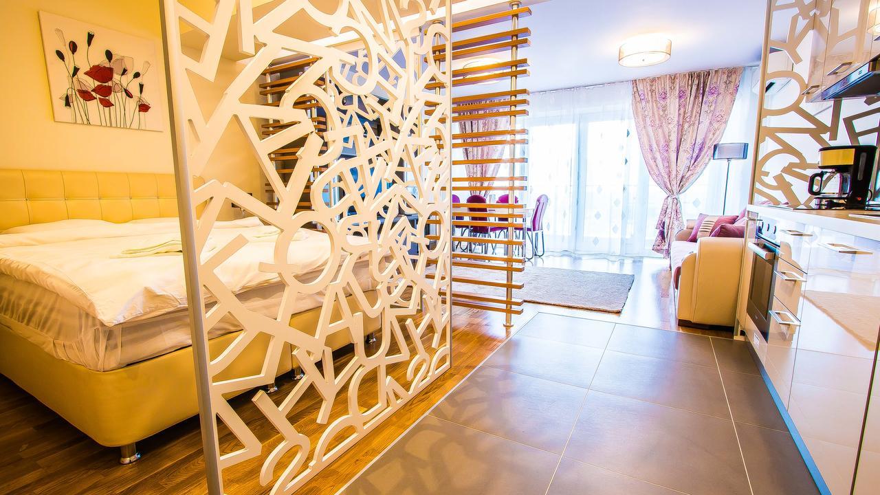 Luxury Mall Area Appartamento *