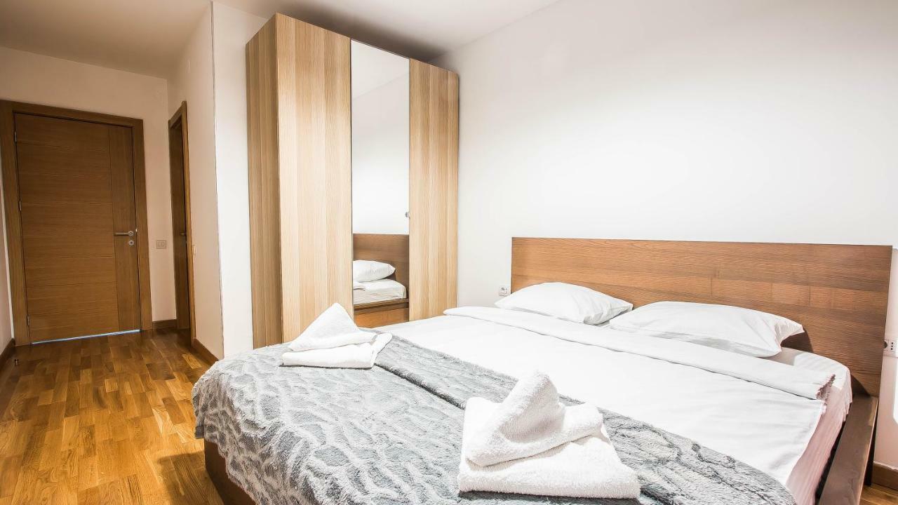 Luxury Mall Area Apartament *