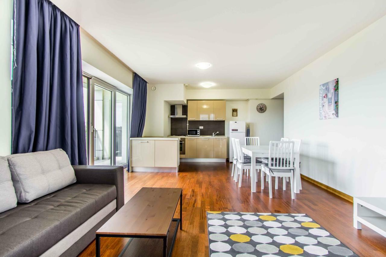 Luxury Mall Area Apartament *